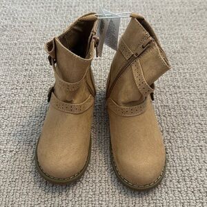 Old Navy toddler boots size 9